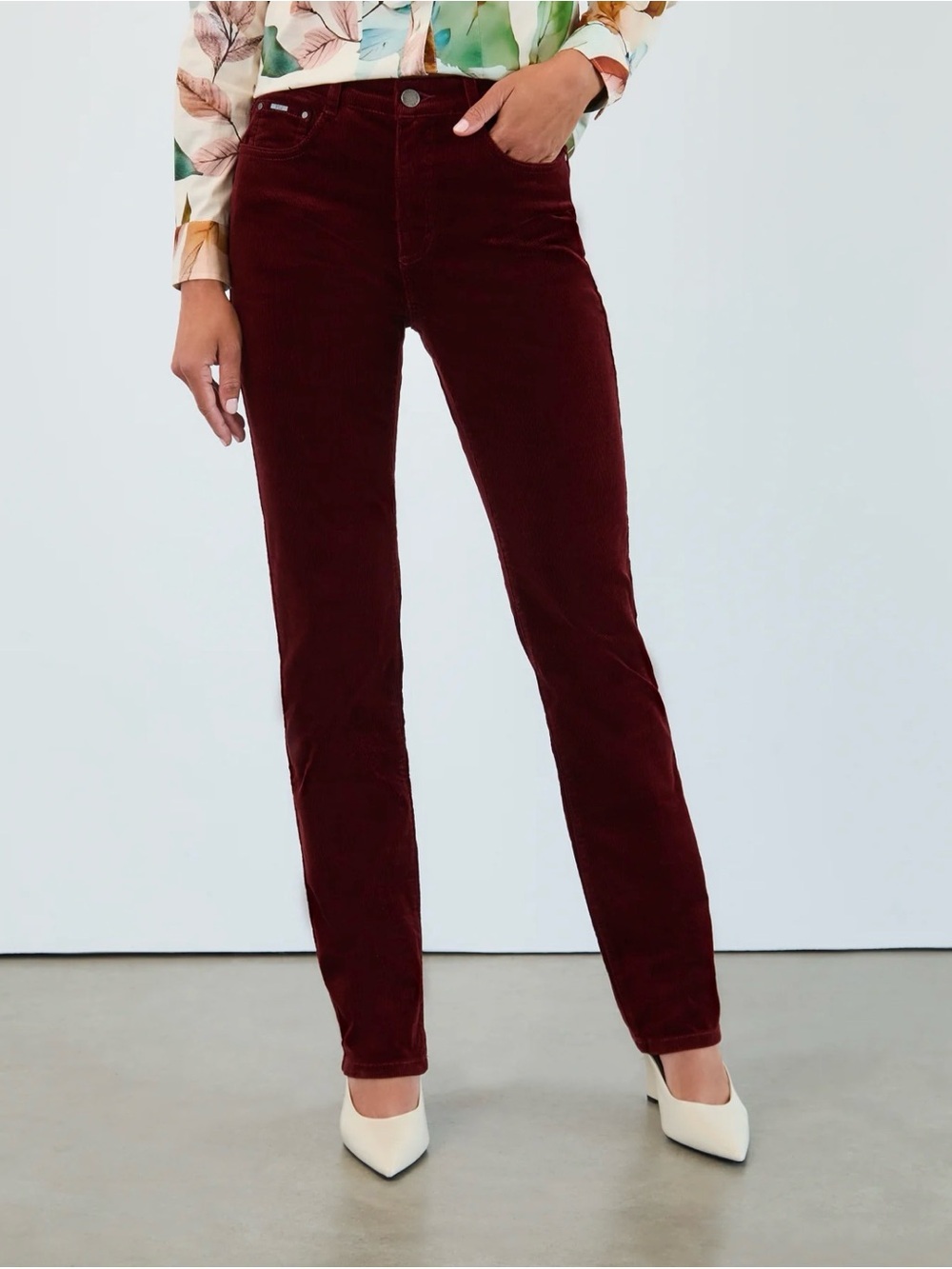 Skinny Corduroy Jeans in Deep Burgundy - SOFT & Luxurious